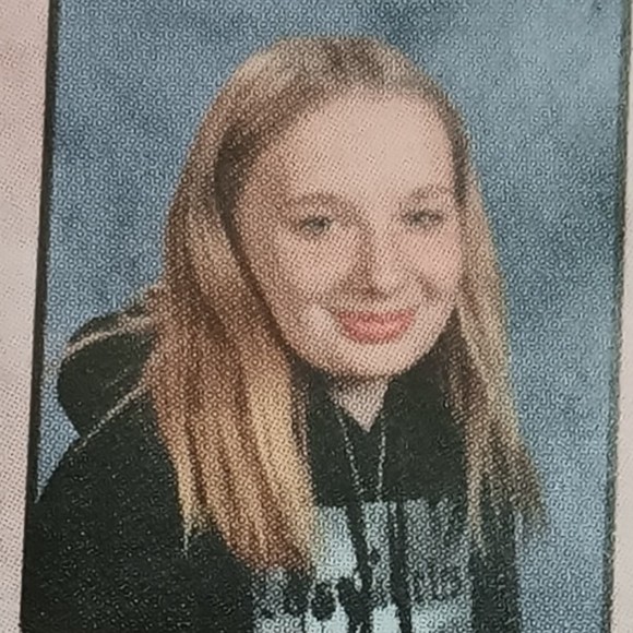 Meet your Posher, Kendra - Picture 1 of 1